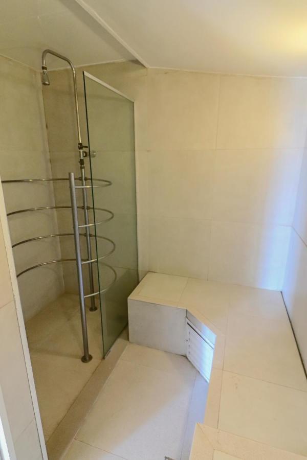 Flat Particular Com Servico De + Sofa-cama! Hotel 4*